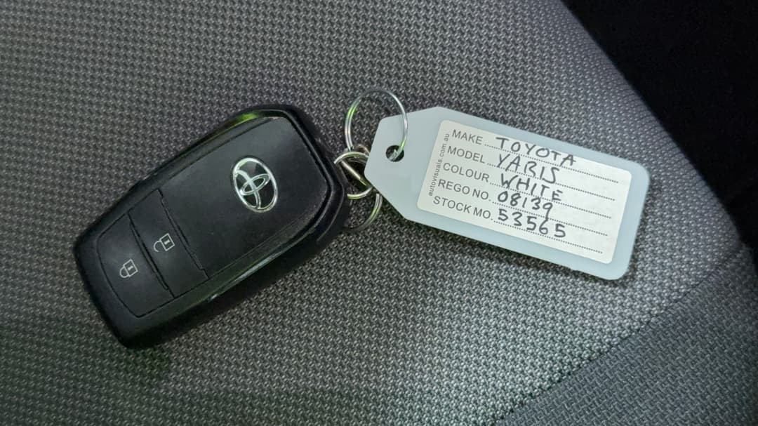 2024 Toyota Yaris Ascent Sport Hybrid, Automatic, 35527 km, Key Close-up