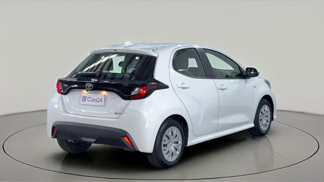 2024 Toyota Yaris Ascent Sport Hybrid, Automatic, 35527 km, Right Back Diagonal (45- Degree) View