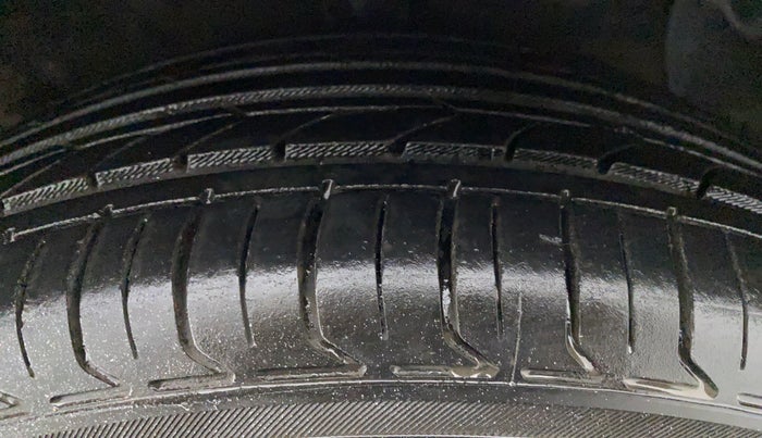 2018 Hyundai Grand i10 magna 1.2 crdi, Diesel, Manual, 71,083 km, Left Rear Tyre Tread