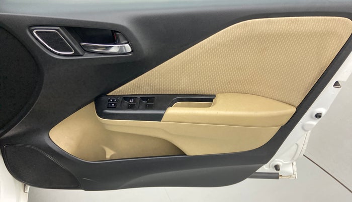 2017 Honda City 1.5L I-VTE V CVT, Petrol, Automatic, 89,700 km, Driver Side Door Panels Control