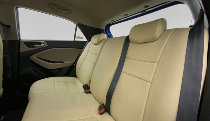 2014 Hyundai Elite i20 ASTA 1.2, Petrol, Manual, 80,695 km, Right Side Rear Door Cabin