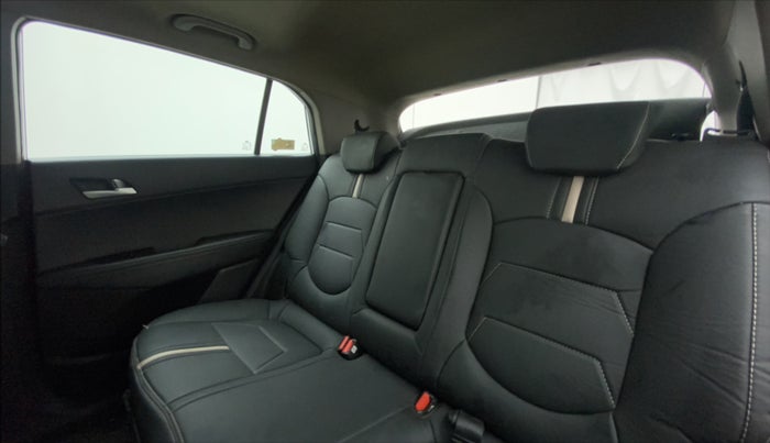 2018 Hyundai Creta 1.6 SX (O) CRDI, Diesel, Manual, 91,260 km, Right Side Rear Door Cabin