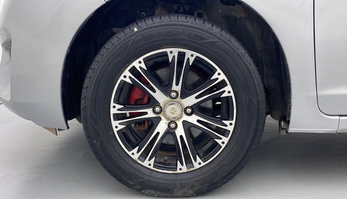 2016 Honda Jazz 1.2 SV PETROL, CNG, Manual, 50,203 km, Left Front Wheel