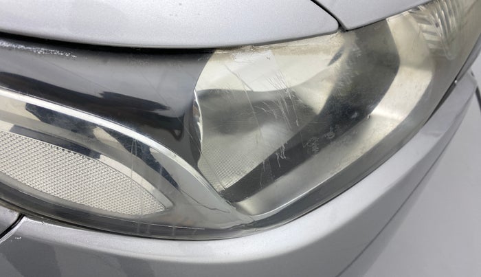 2016 Honda Jazz 1.2 SV PETROL, CNG, Manual, 50,203 km, Right headlight - Minor scratches