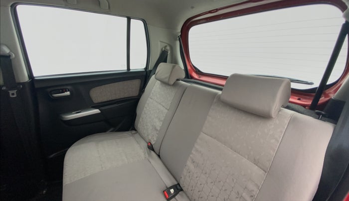 2015 Maruti Wagon R 1.0 VXI, Petrol, Manual, 76,719 km, Right Side Rear Door Cabin