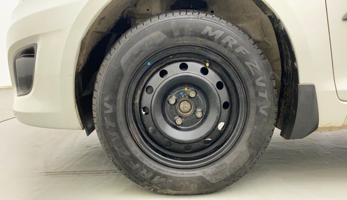 2012 Maruti Swift Dzire VXI, Petrol, Manual, 48,618 km, Left Front Wheel