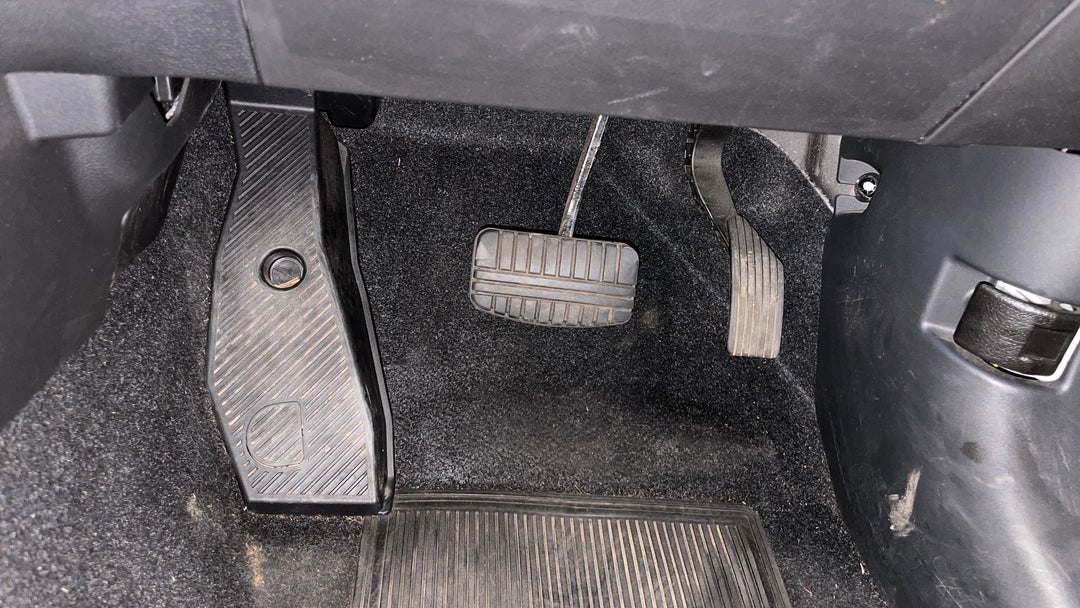 Pedals and Footmat