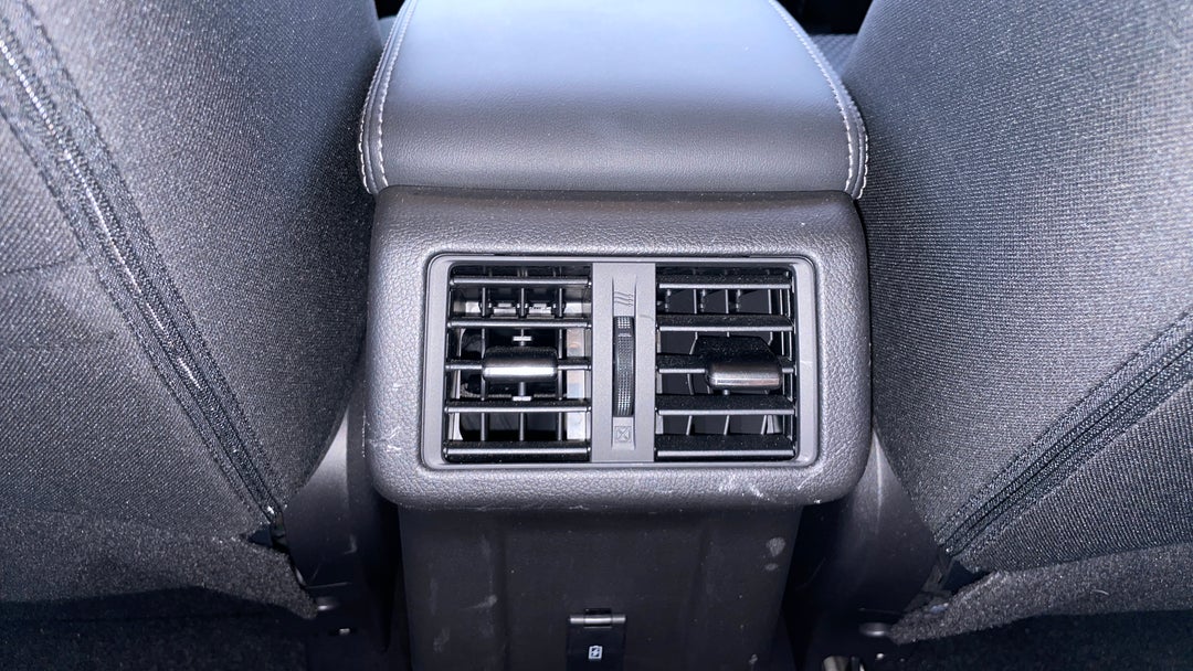 Rear A/C Vent