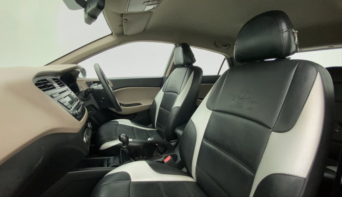 2015 Hyundai Elite i20 SPORTZ 1.2, Petrol, Manual, 94,201 km, Right Side Front Door Cabin
