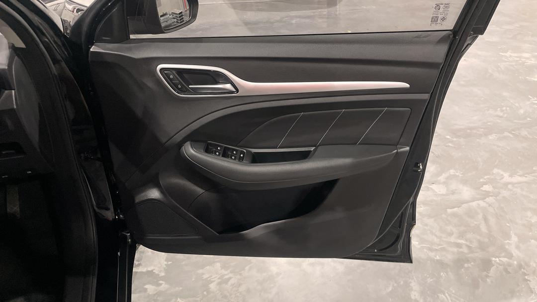 2024 MG ZS Excite, Automatic, 13471 km, Speaker View