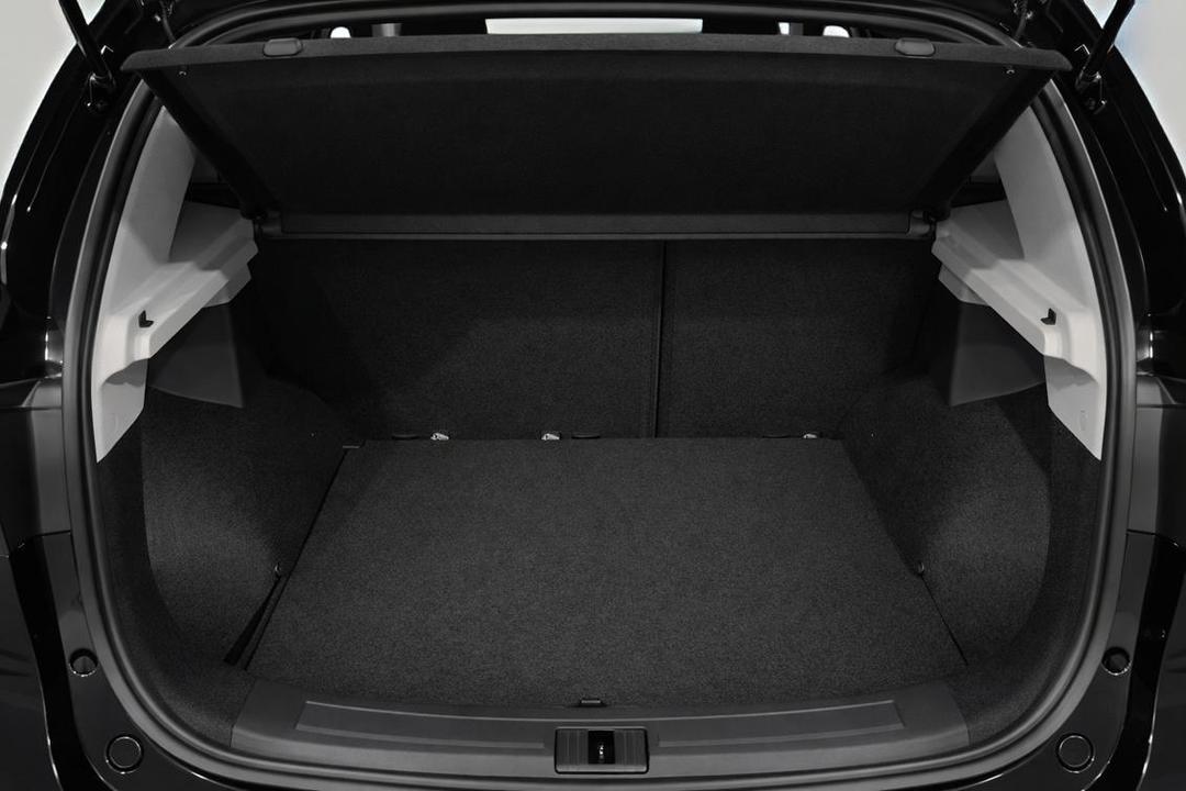 2024 MG ZS Excite, Automatic, 13471 km, Boot Inside View