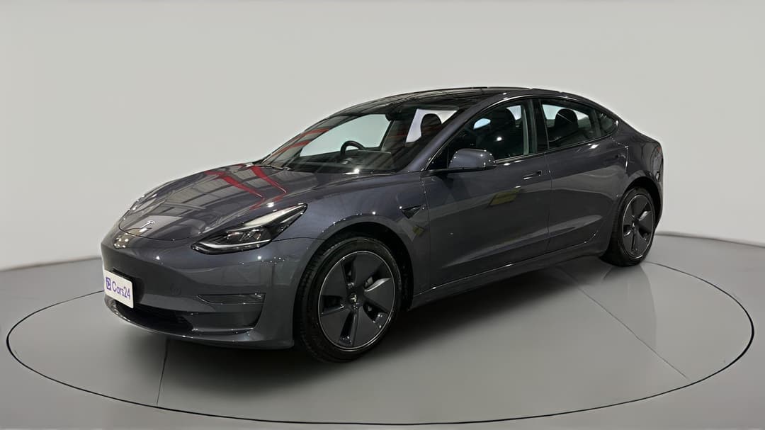 2023 Tesla Model 3 Long Range, Automatic, 48587 km, Left Front Diagonal (45- Degree) View