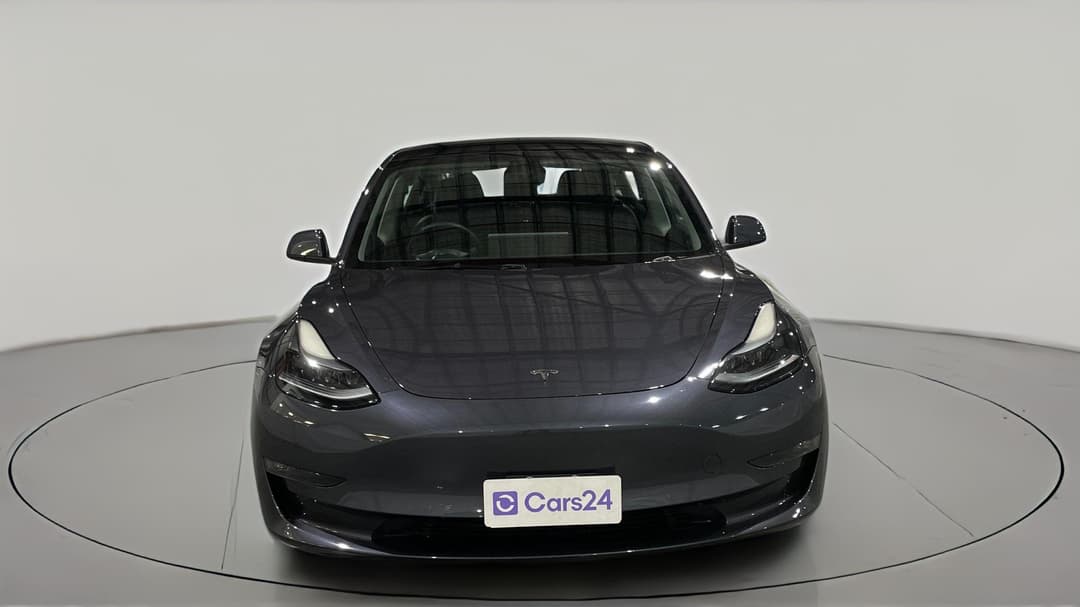 2023 Tesla Model 3 Long Range, Automatic, 48587 km, Front View