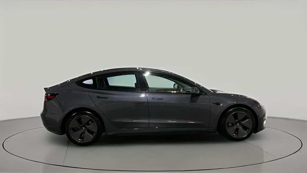 2023 Tesla Model 3 Long Range, Automatic, 48587 km, Right Side View