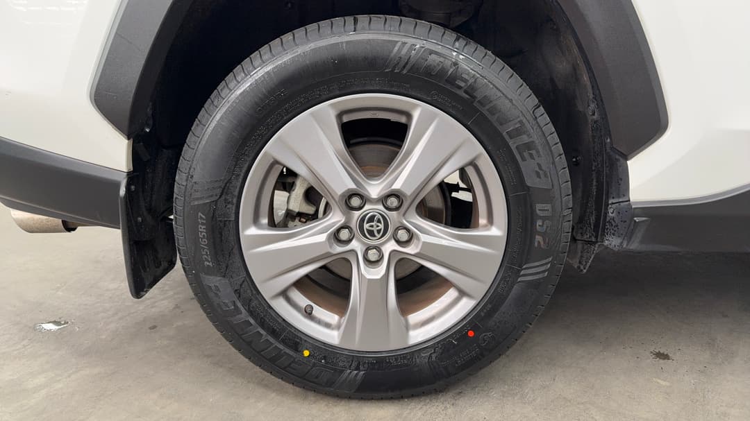 2022 Toyota RAV4 Gx (2WD) Hybrid, Automatic, 94971 km, Right Rear Wheel