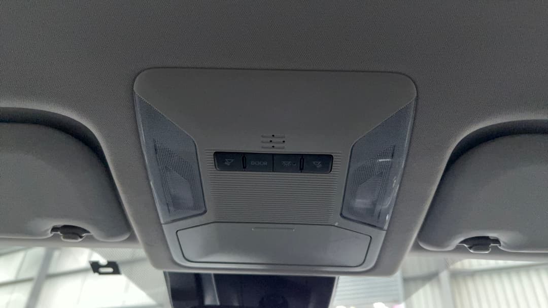 2022 Toyota RAV4 Gx (2WD) Hybrid, Automatic, 94971 km, On-Roof Controls/Sunglass holder