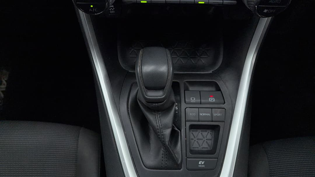 2022 Toyota RAV4 Gx (2WD) Hybrid, Automatic, 94971 km, Gear Lever 