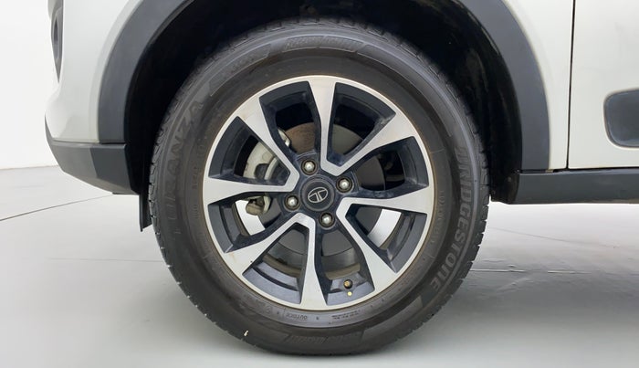 2020 Tata NEXON XZ+ OPT PETROL, Petrol, Manual, 5,825 km, Left Front Wheel