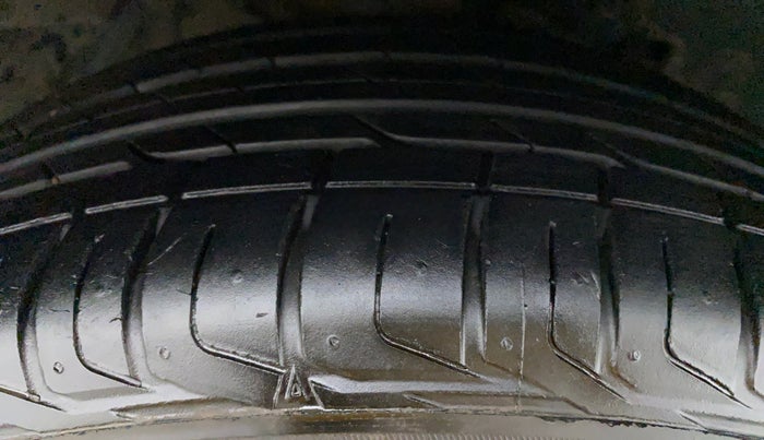 2020 Tata NEXON XZ+ OPT PETROL, Petrol, Manual, 5,825 km, Right Rear Tyre Tread