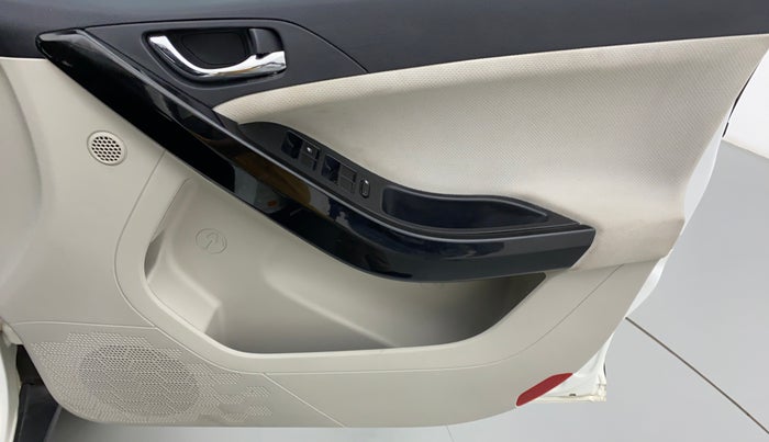 2020 Tata NEXON XZ+ OPT PETROL, Petrol, Manual, 5,825 km, Driver Side Door Panels Control