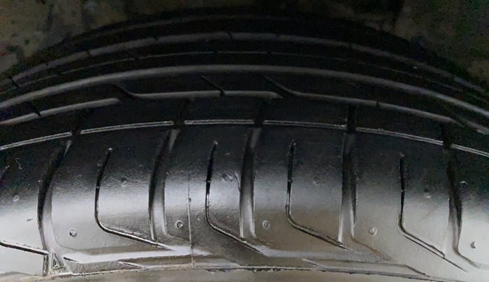2020 Tata NEXON XZ+ OPT PETROL, Petrol, Manual, 5,825 km, Left Rear Tyre Tread