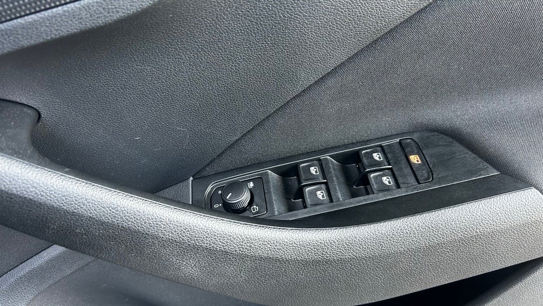 2023 SKODA Scala Ambition 85tsi, Automatic, 24890 km, Drivers Side Door Panel Controls