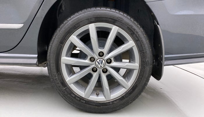 2020 Volkswagen Vento HIGHLINE PLUS 1.0L TSI, Petrol, Manual, 45,949 km, Left Rear Wheel