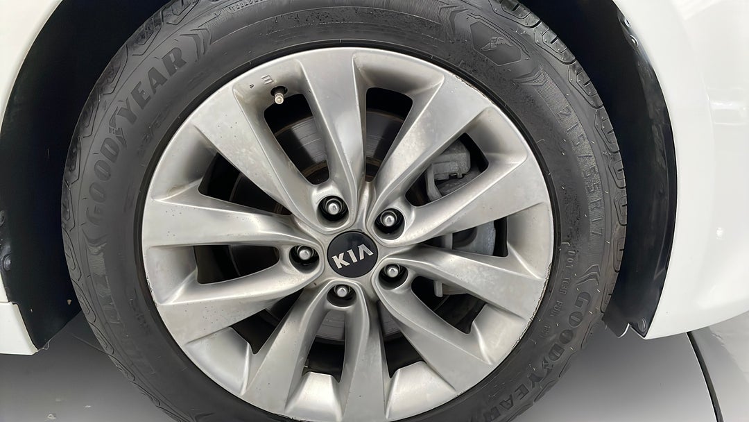 Wheels Rim Front RHS Scratch