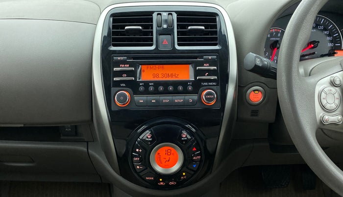 2014 Nissan Micra XV CVT, Petrol, Automatic, 35,840 km, Air Conditioner