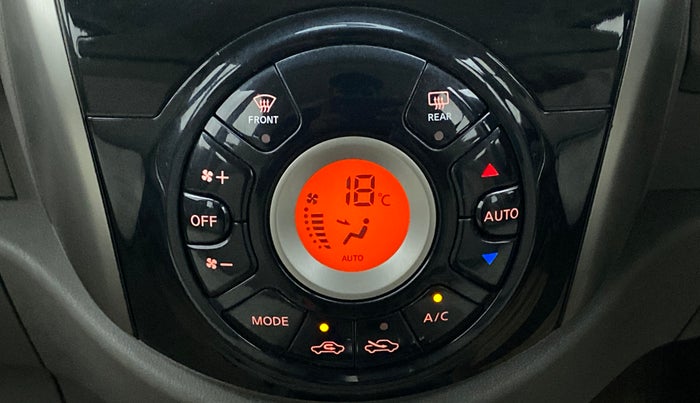 2014 Nissan Micra XV CVT, Petrol, Automatic, 35,840 km, Automatic Climate Control