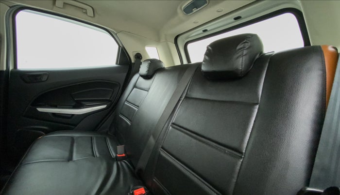 2019 Ford Ecosport 1.5 AMBIENTE TDCI, Diesel, Manual, 87,543 km, Right Side Rear Door Cabin