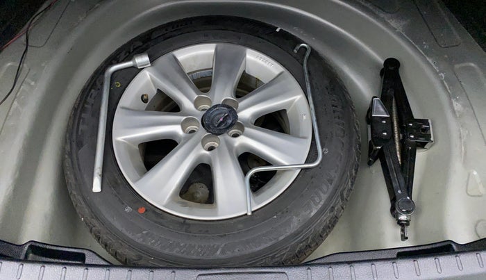 2015 Toyota Corolla Altis G, Petrol, Manual, 80,008 km, Spare Tyre