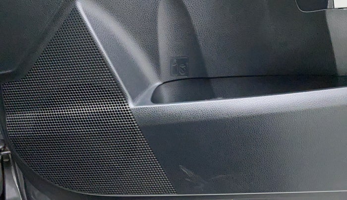 2015 Toyota Corolla Altis G, Petrol, Manual, 80,008 km, Speaker