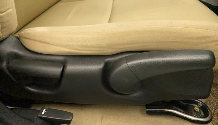 2015 Honda City 1.5L I-VTEC SV CVT, Petrol, Automatic, 52,136 km, Driver Side Adjustment Panel