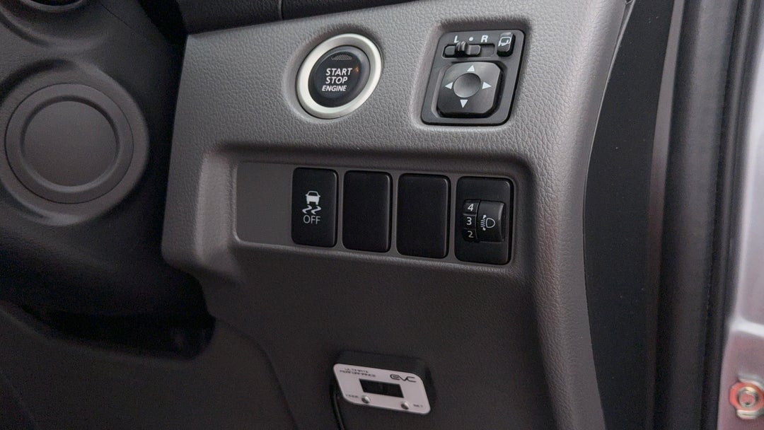 2018 Mitsubishi Triton Gls (4x4) Sports Edt, Manual, 109317 km, Utility Switches/Buttons