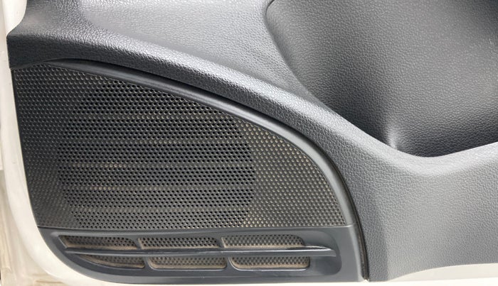 2014 Volkswagen Polo HIGHLINE1.2L PETROL, Petrol, Manual, 68,345 km, Speaker