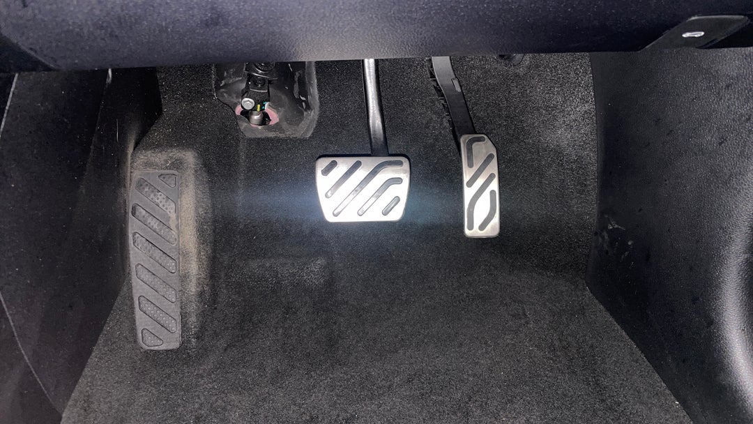 Pedals and Footmat
