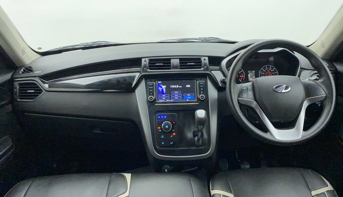 2018 Mahindra KUV 100 NXT K8 6 STR, Petrol, Manual, 35,562 km, Dashboard