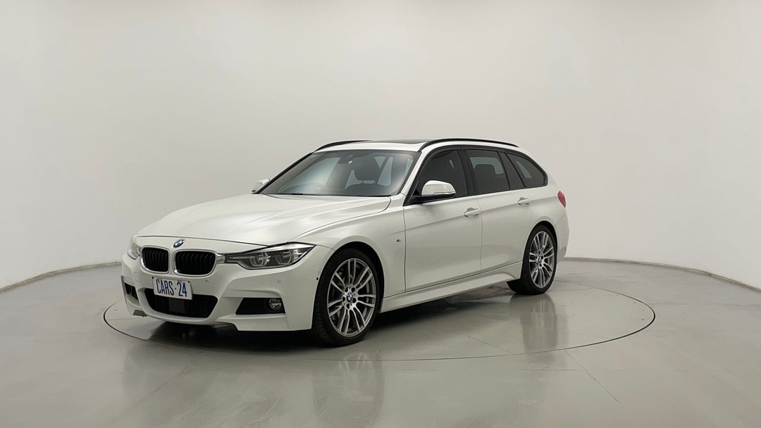 Left Front Diagonal (45- Degree) View