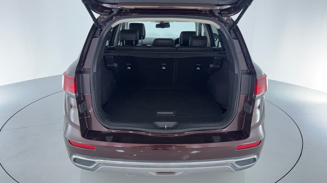 2023 Renault Koleos Zen (4x2), Automatic, 55219 km, Boot Inside View