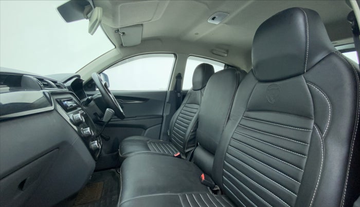 2018 Mahindra KUV 100 NXT K2 P 6 STR, Petrol, Manual, 40,830 km, Right Side Front Door Cabin