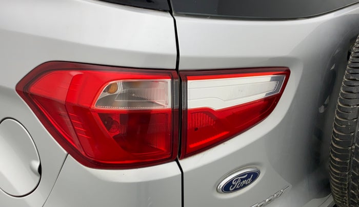 2019 Ford Ecosport 1.5TITANIUM TDCI, Diesel, Manual, 1,00,991 km, Left tail light - Reverse Gear Light nor working