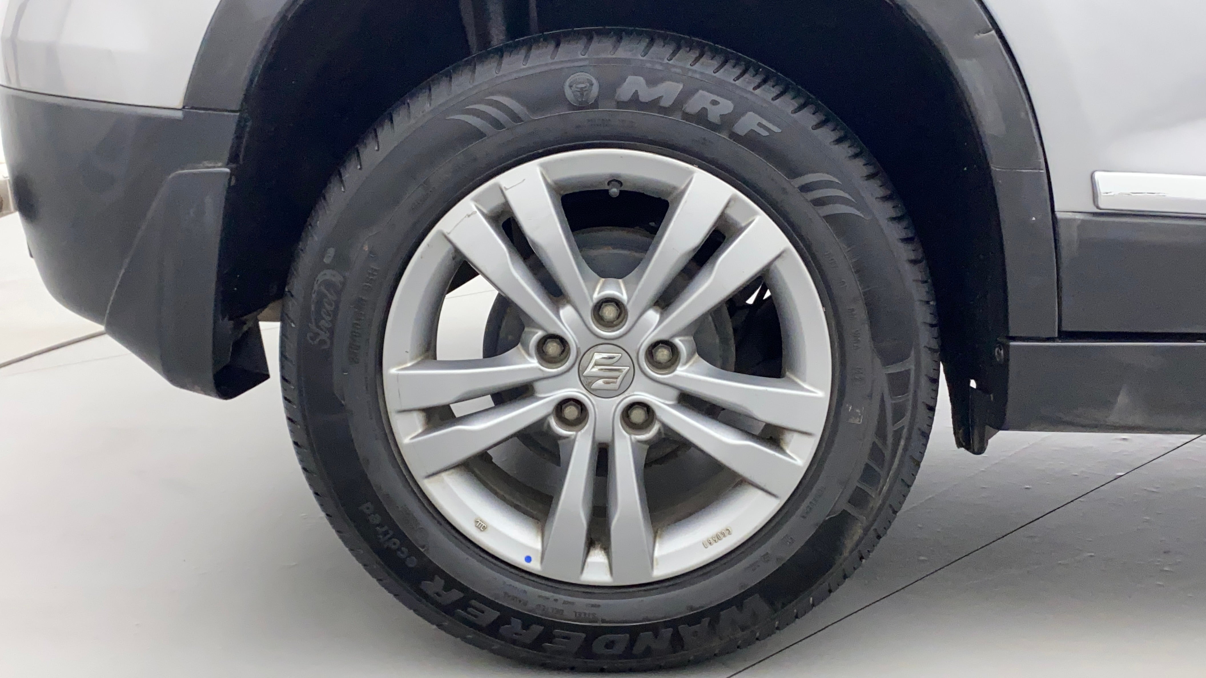 Vitara brezza deals zdi alloy wheels