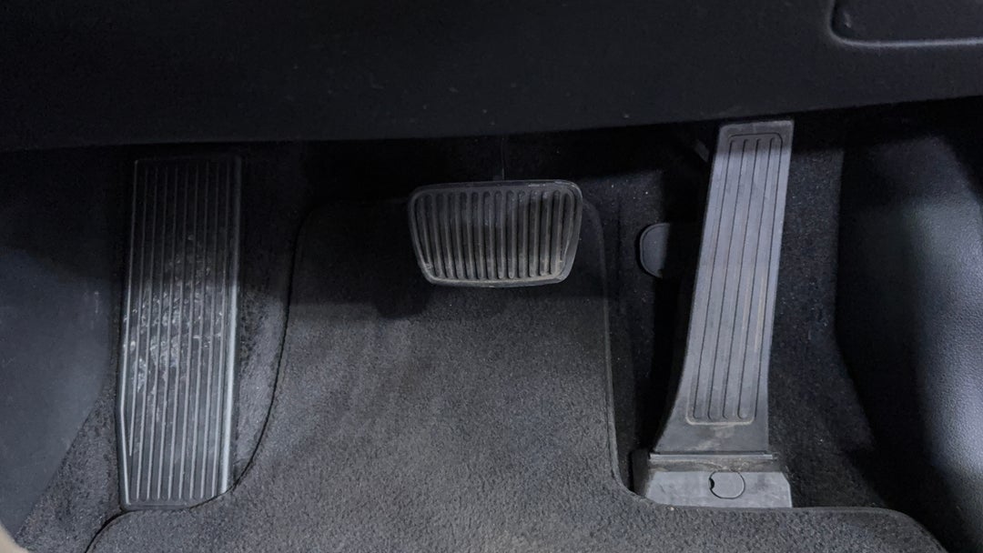 2022 Hyundai Palisade Elite (8 Seat), Automatic, 51980 km, Pedals and Footmat