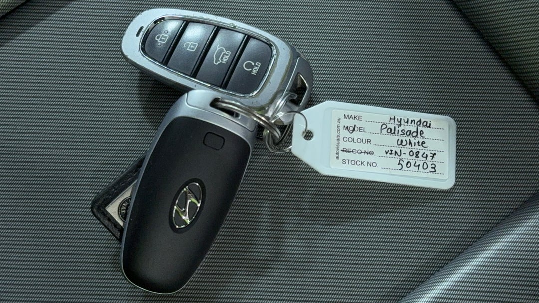 2022 Hyundai Palisade Elite (8 Seat), Automatic, 51980 km, Key Close-up