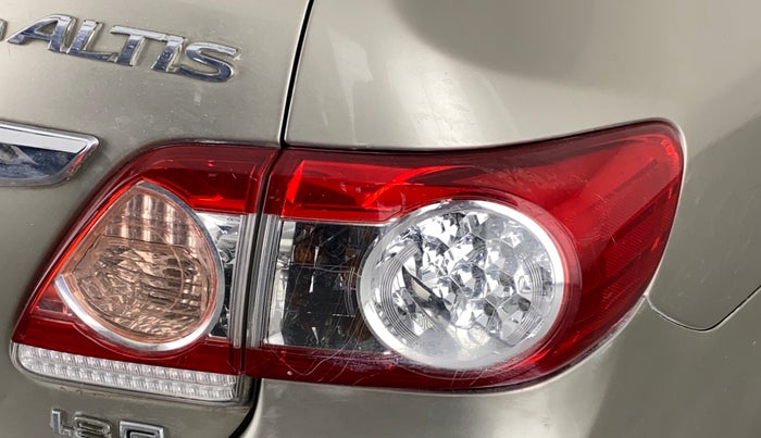 2012 Toyota Corolla Altis G AT, Petrol, Automatic, 91,323 km, Right tail light - Minor scratches