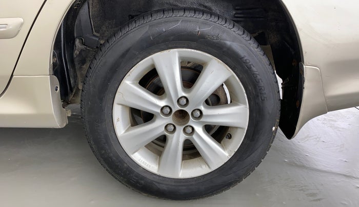 2012 Toyota Corolla Altis G AT, Petrol, Automatic, 91,323 km, Left Rear Wheel