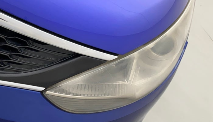 2015 Tata Zest XMA F-TRONIC DIESEL, Diesel, Automatic, 1,16,242 km, Left headlight - Faded