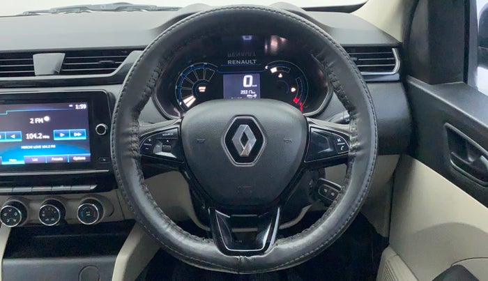2022 Renault TRIBER RXT, Petrol, Manual, 39,317 km, Steering Wheel Close Up