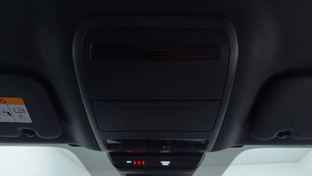 On-Roof Controls/Sunglass holder